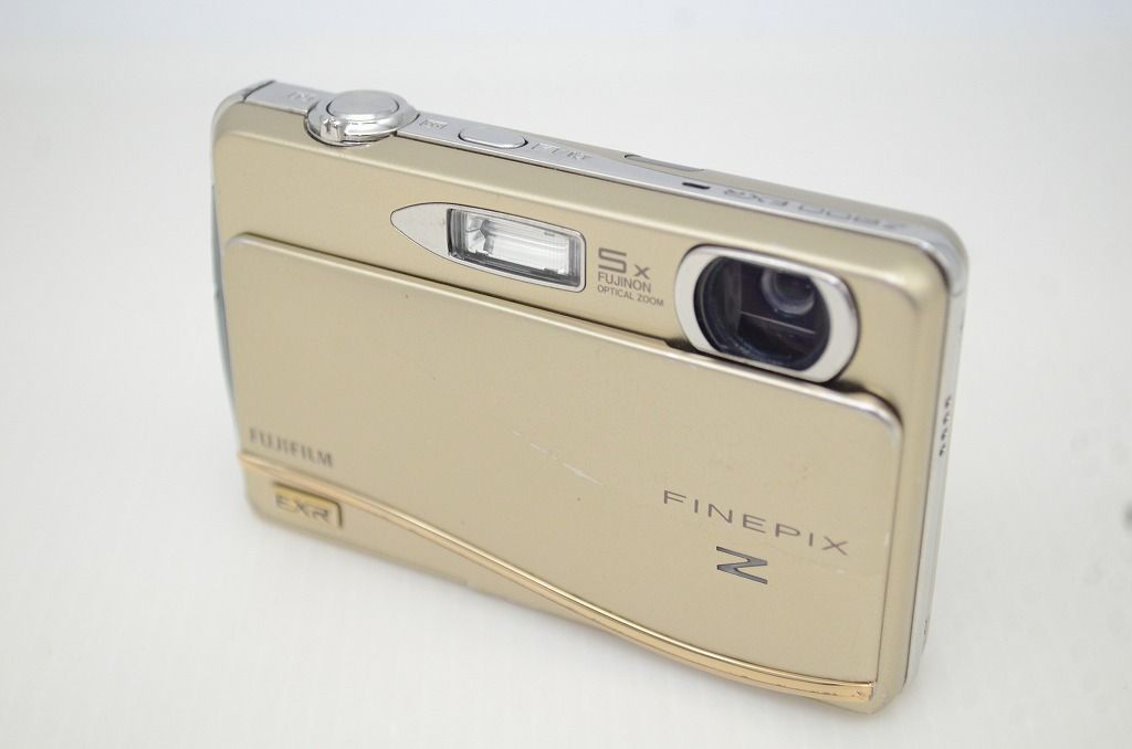 FUJIFILM フジフィルム FinePix Z800EXR コンパクトデジタルカメラ