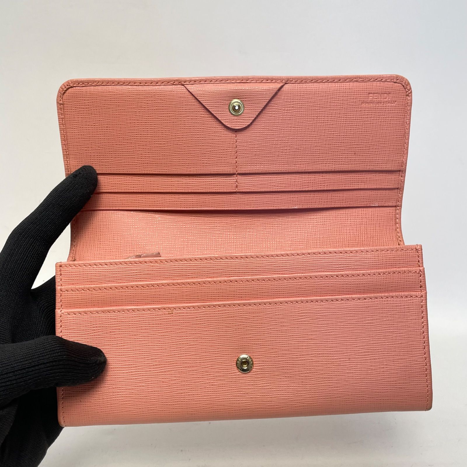 3044 FENDI フェンディ 長財布 ピンク レザー フラップ - メルカリ