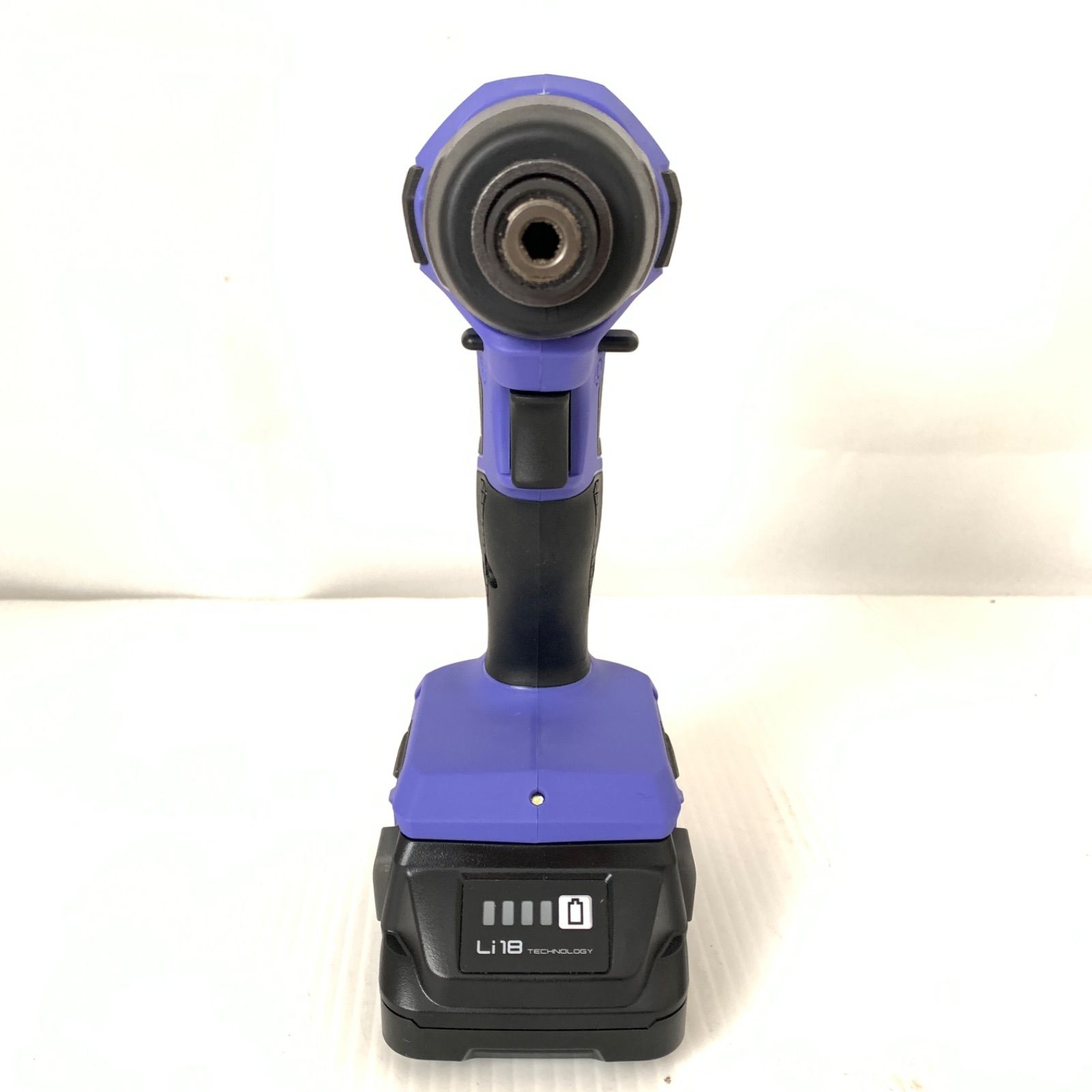 インパクトドライバー