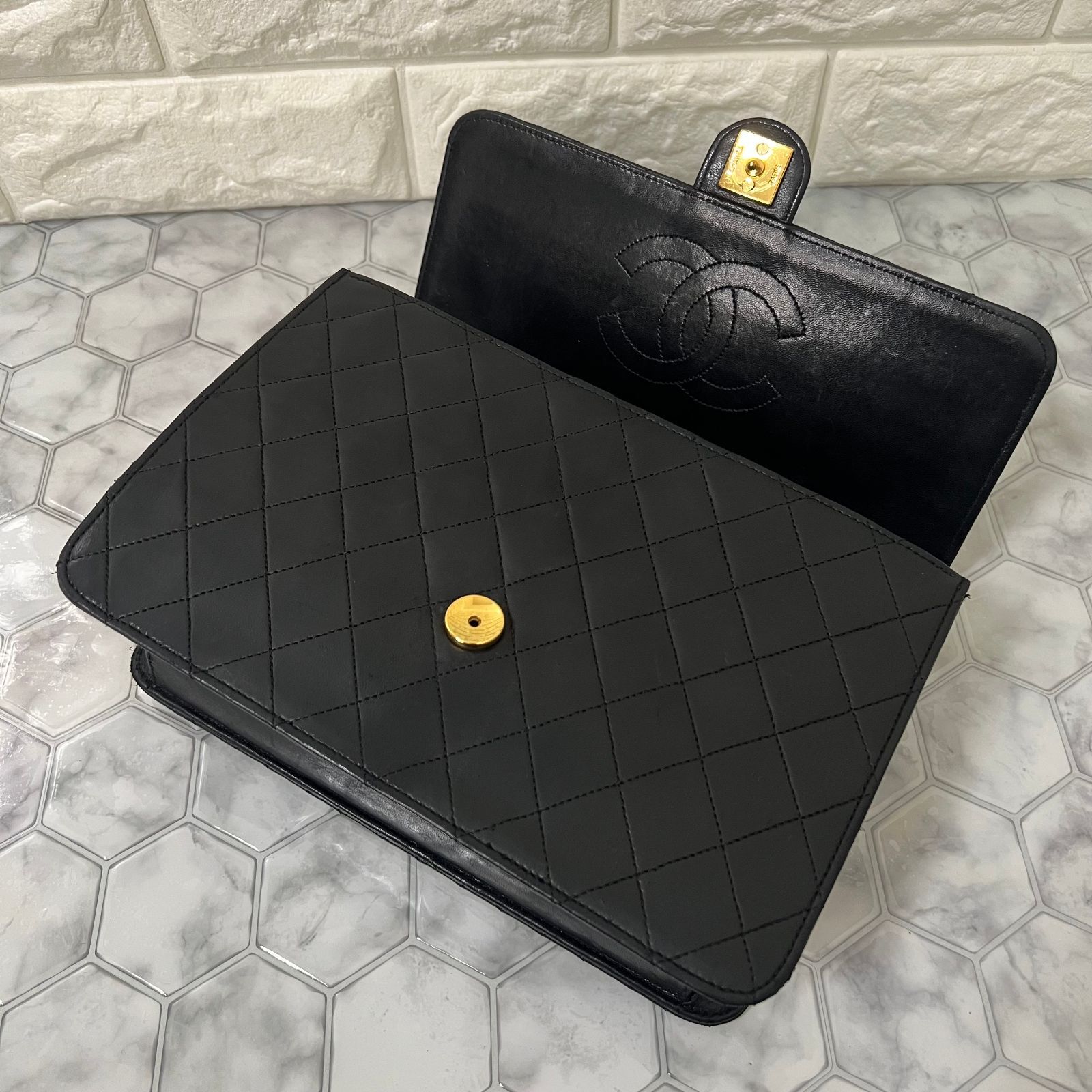 美品】 シャネル マトラッセ 25 プッシュロック ＃157 - メルカリ