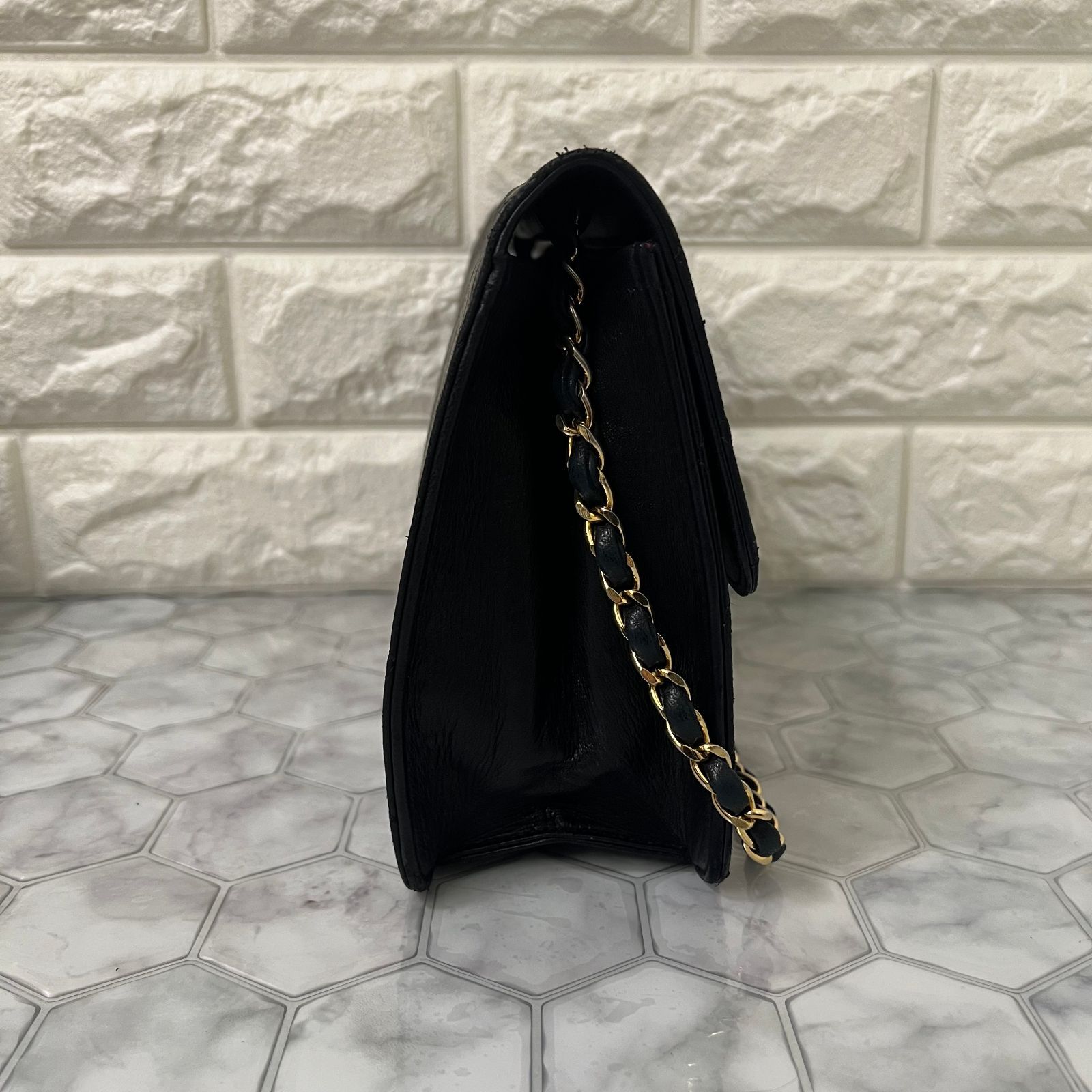 【超美品】シャネル マトラッセ 25 プッシュロック #157 美品】 シャネル マトラッセ 25 プッシュロック ＃157 - メルカリ