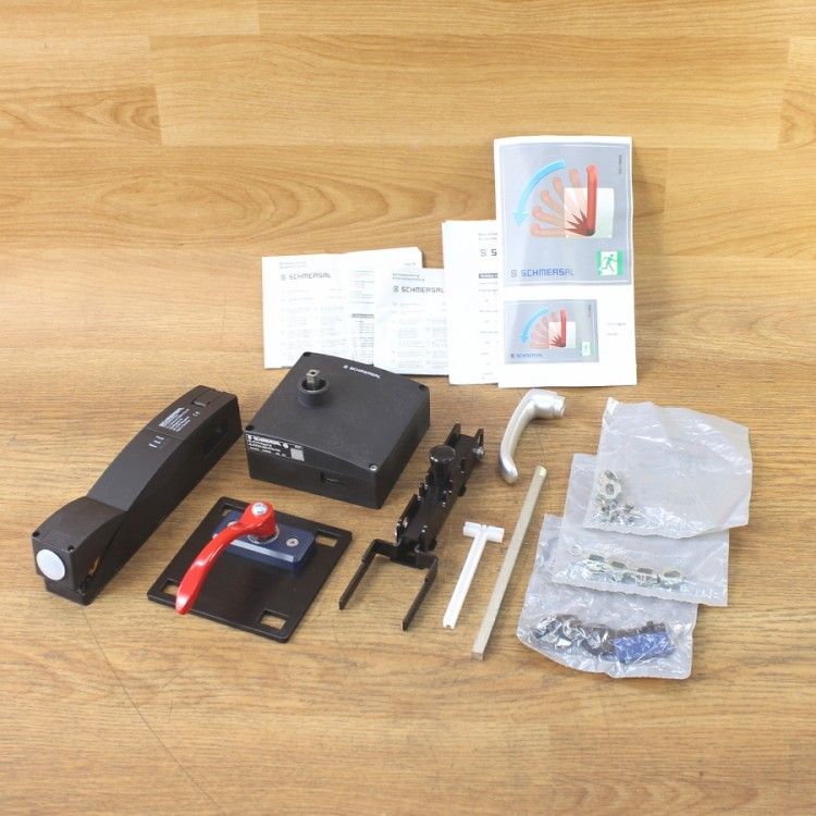 シュメアザール AZM 201 B 30 電磁ロック付セーフティドアスイッチ 安全インターロックスイッチ