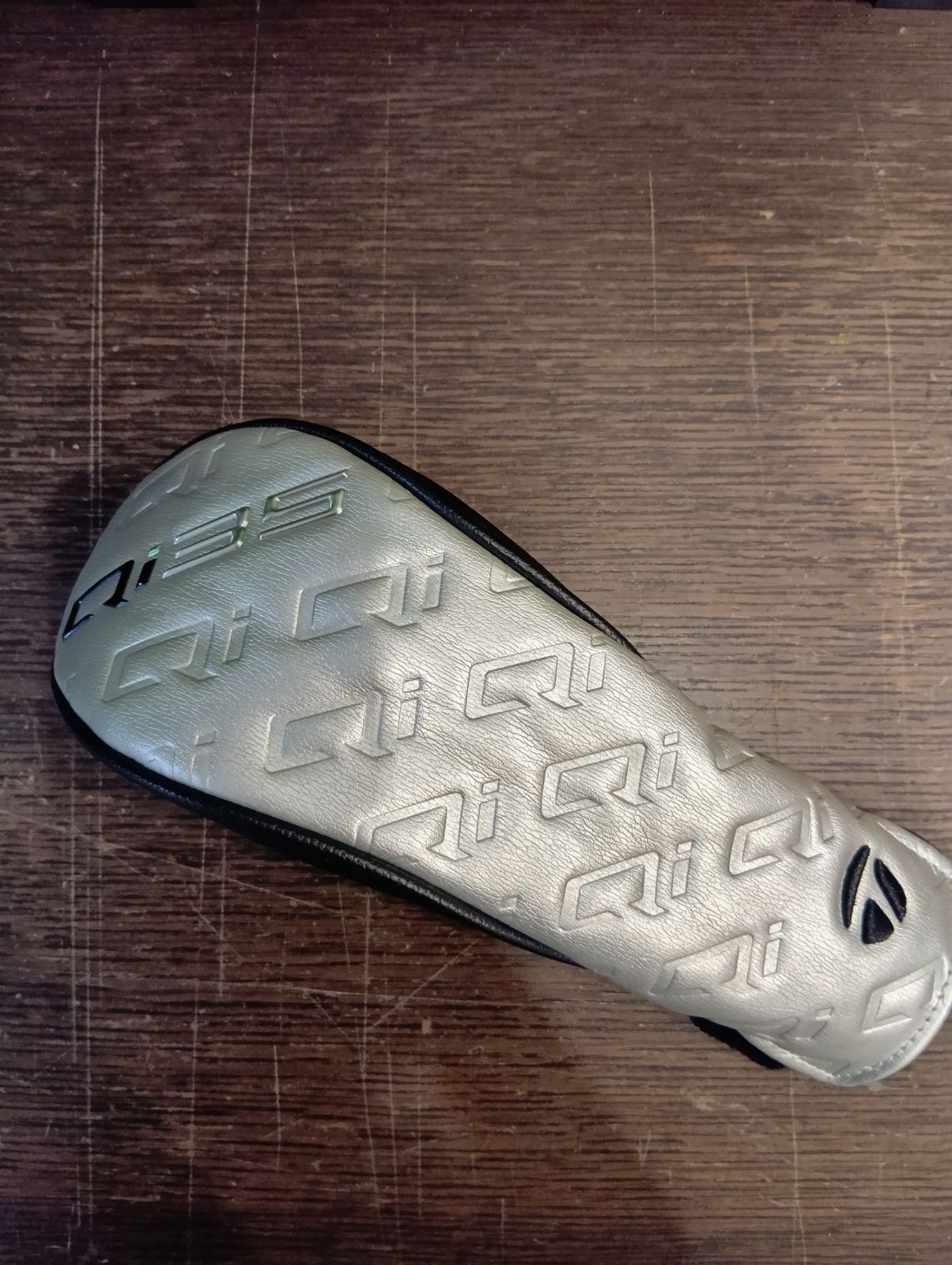 Ut ♥品 在庫限り テーラーメイド Qi 35 RESCUE レスキュー 4 ユーティリティー メンズ 右用 N.S.PRO 820 GH S モデル 日本