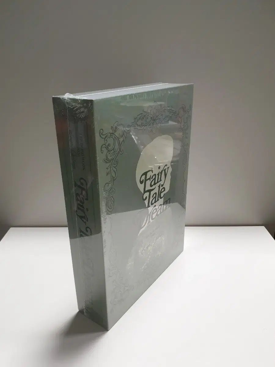 イ・ドンウク 2025 シーグリ シーズングリーティング - メルカリ