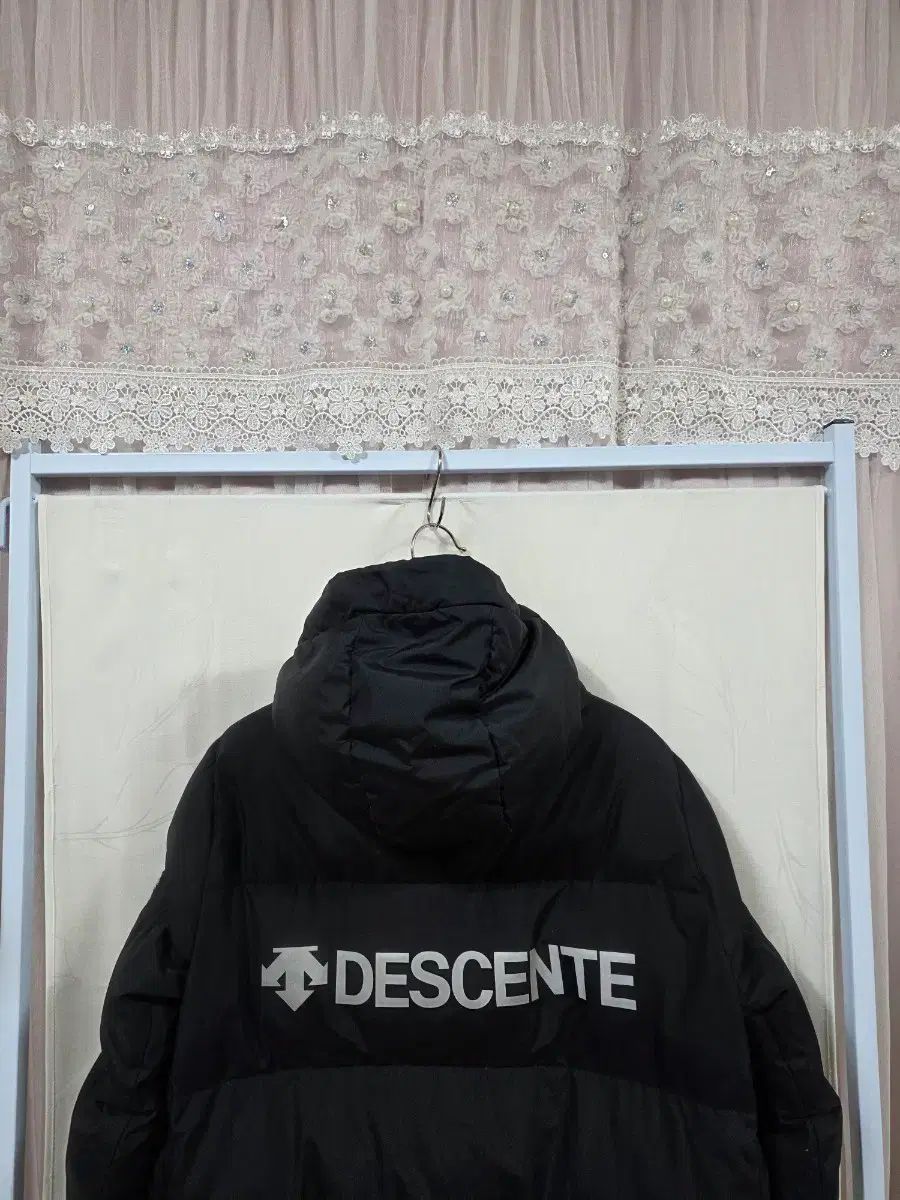 ロング丈ダウンジャケット