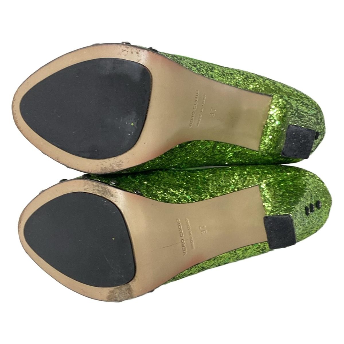 - イエローグリーン