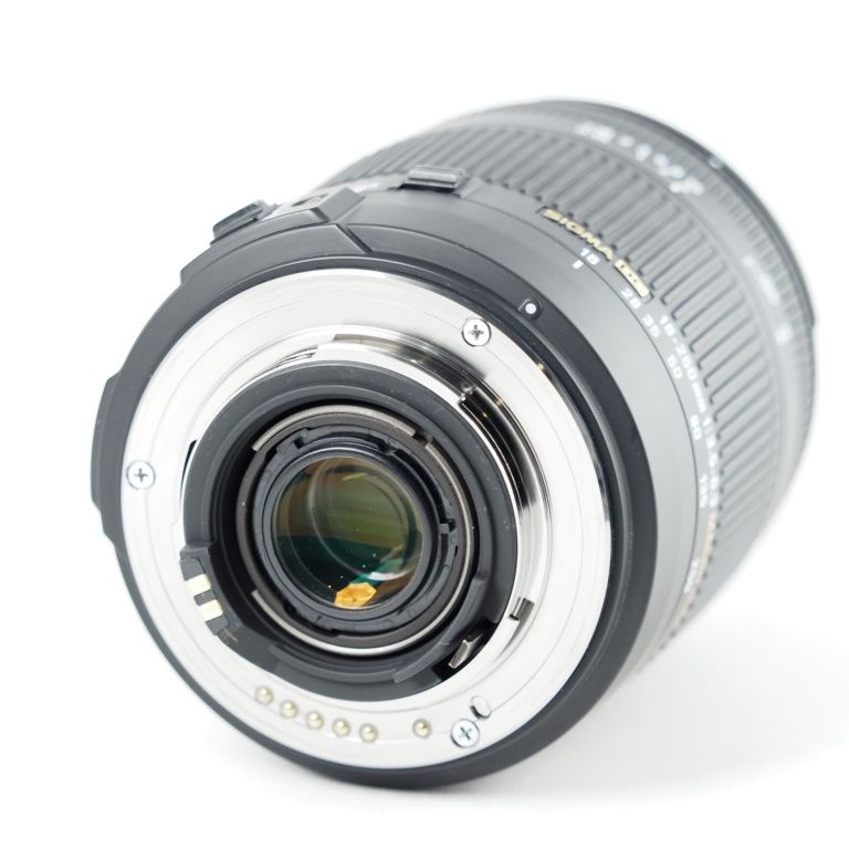 SIGMA 高倍率ズームレンズ 18-250mm F3.5-6.3 DC MACRO HSM