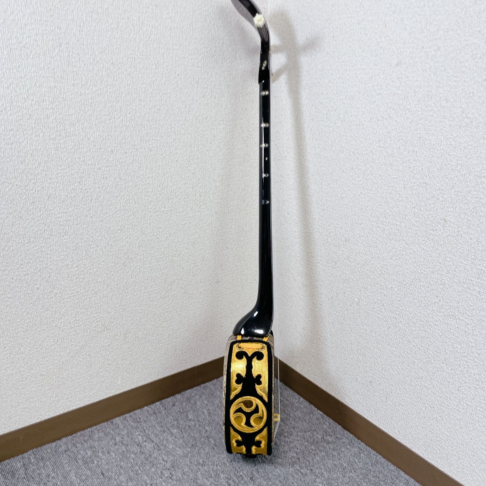 沖縄 三線 蛇皮 民謡楽器 和楽器 民謡 沖縄三線 へび - メルカリ