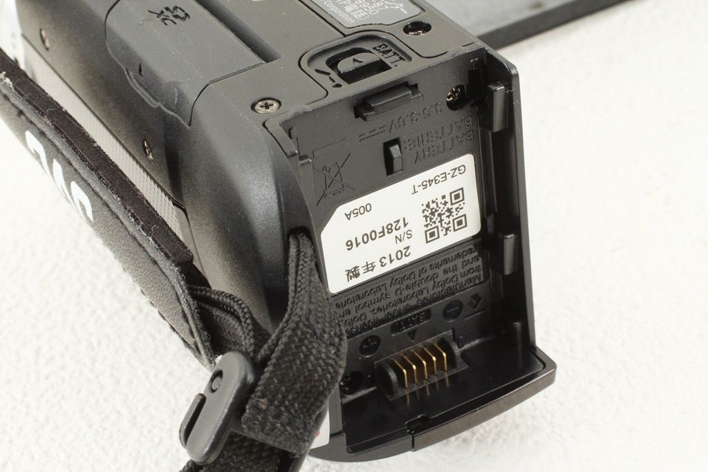 極上品 JVC Victor ビクター EVERIO エブリオ GZ-E345-T アーバン