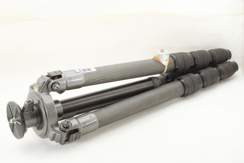 GITZO ジッツオ G 1548 5型4段 カーボン 大型 三脚 マウンテニア