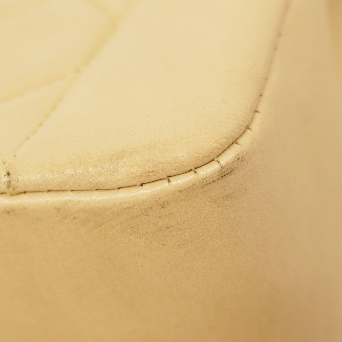 ☆SALE【5oe5505-h】シャネル ショルダーバッグ マトラッセ ラムスキン