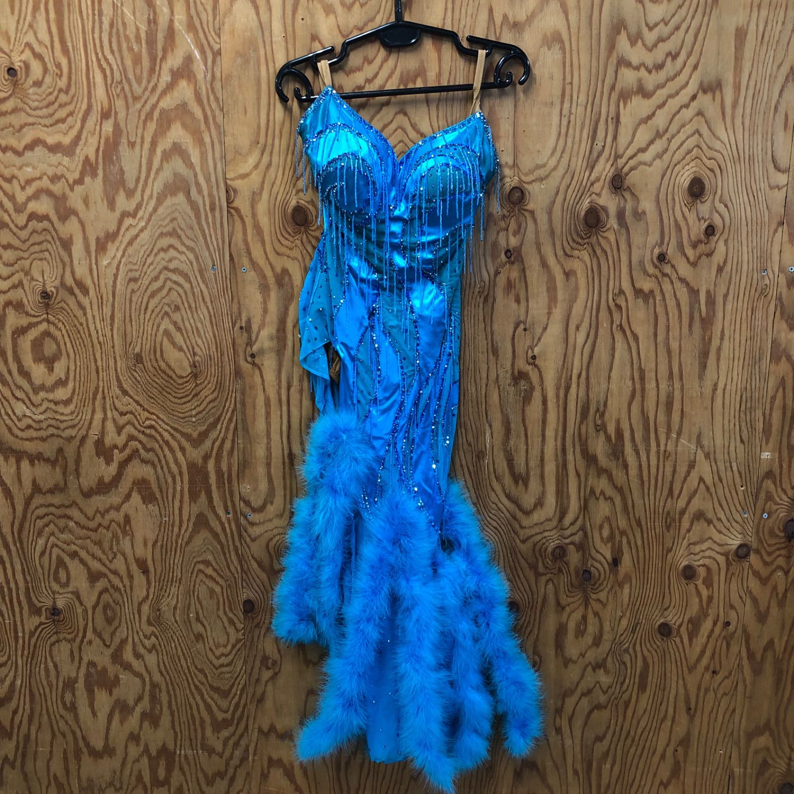 $ げ交渉 社交ダンスドレス パーティドレス ラインストーン ブルー フリル ファー