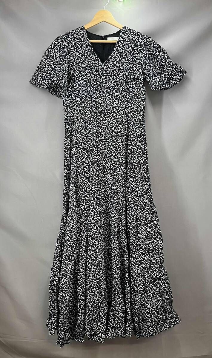 ☆ MARIHA マリハ 半袖ワンピース 花柄 サイズ38 ブラック×ホワイト 夏