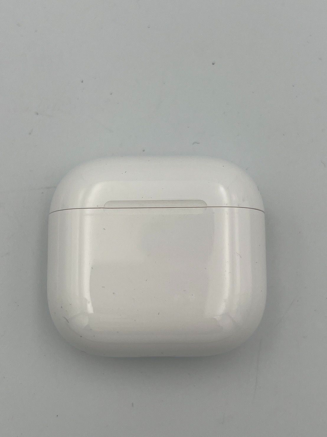 ▪️Apple AirPods 第4世代 本体 ESRケース付属