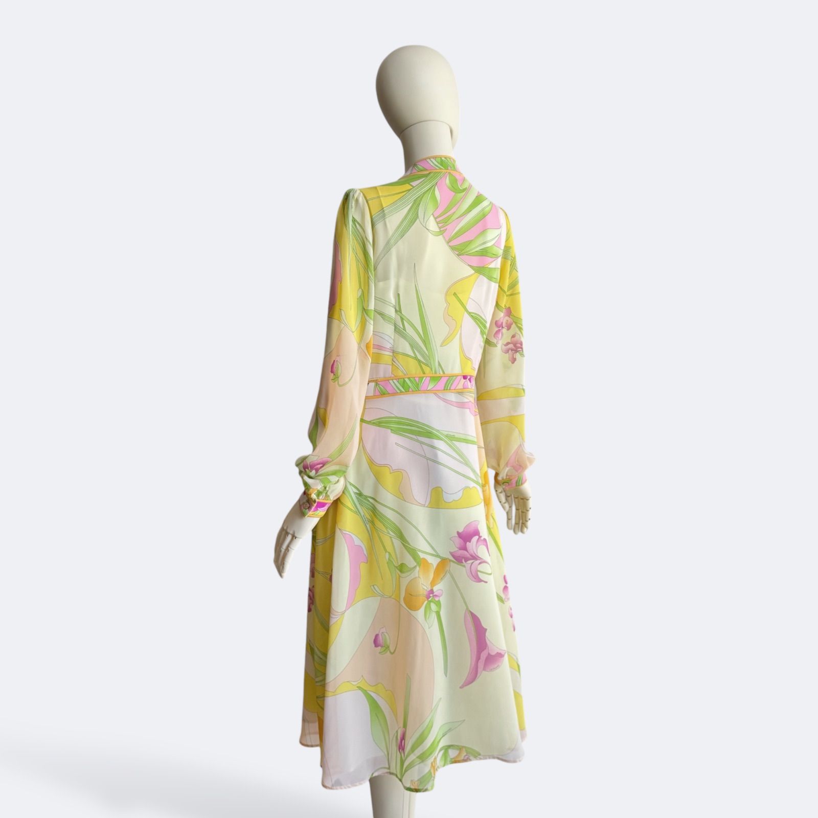 美品✨レオナールワンピース　サイズ36 LEONARD レオナール ワンピース 36 花柄 シフォン イエロー ピンク