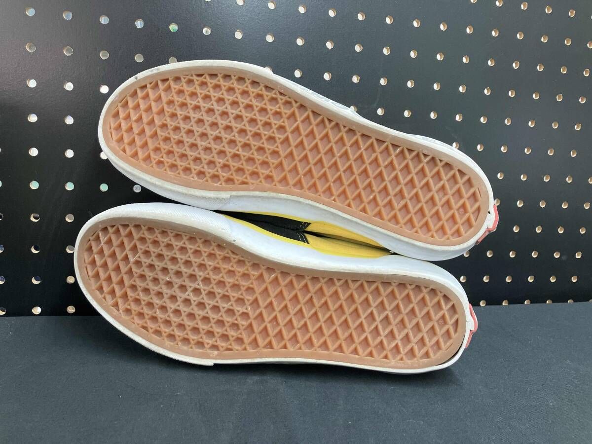MOONEYES VANS ムーンアイズ × バンズ X | Mooneyes Express Half Cab 