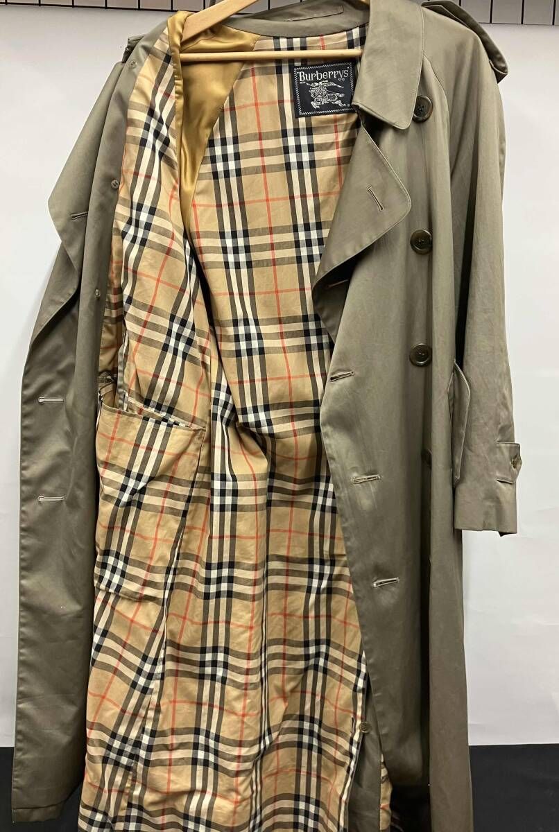 Burberrysバーバリー／WRO84-910-78／Trench Coatトレンチ コート