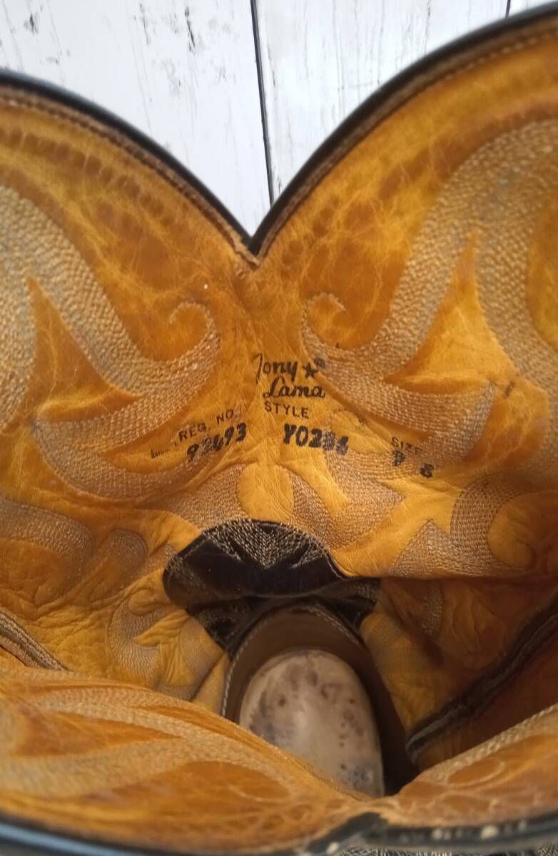 トニーラマ ブーツ