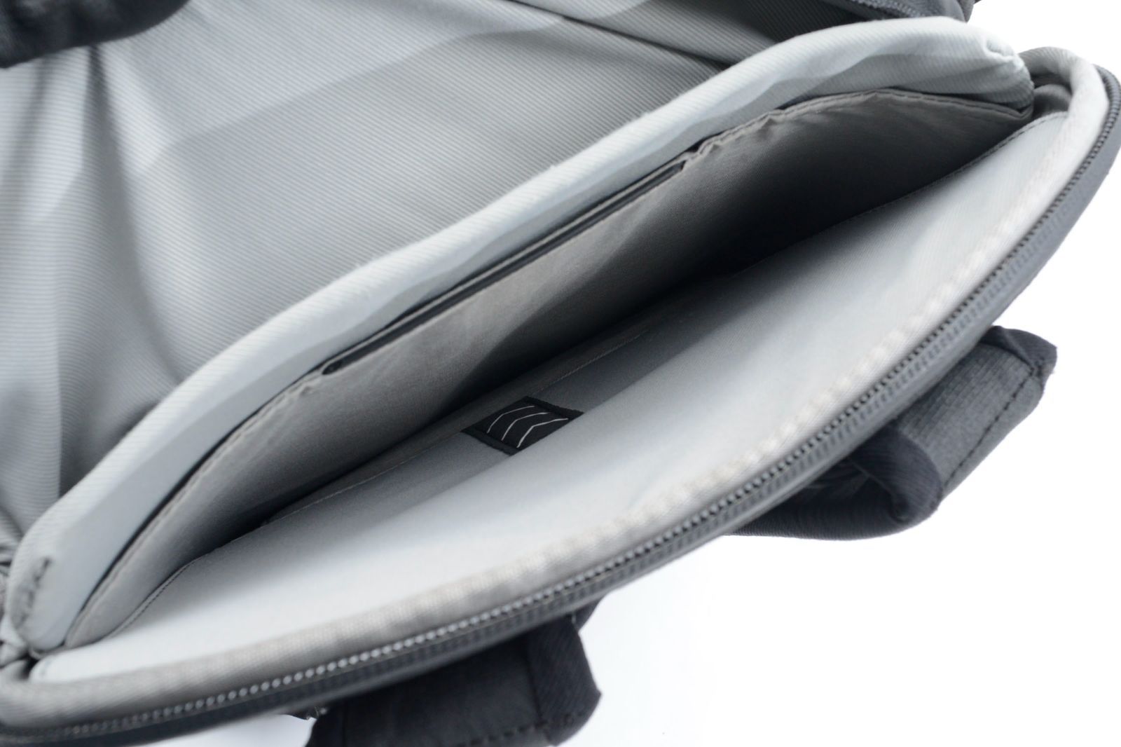  ピークデザイン peak design エブリデイバックパック 20 L V 2 BEDB BK ブラック LL 138 5983 カメラバッグ カメラアクセサリー