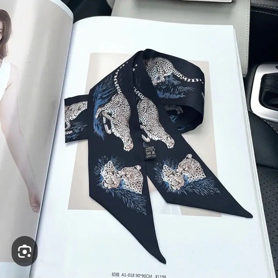 エルメス ゲパード スカーフ マキシ スリム ツイリー guepards