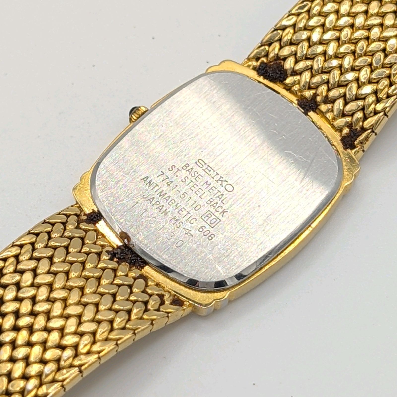 SEIKO Dolce 7741-5110 Watch QZ Ladies Round Gold dial square Y2K