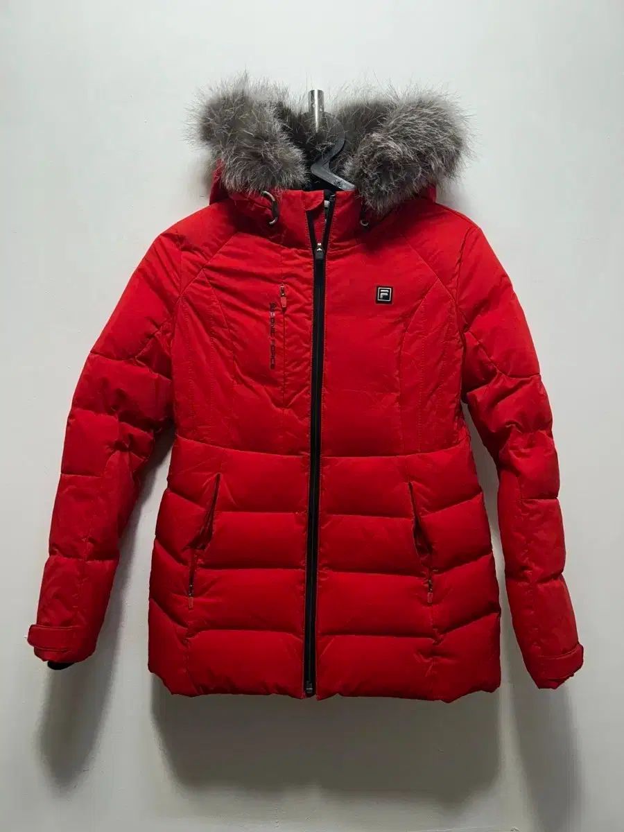 【安い，人気】 FILA キッズ レッド ファー ダウン アウター 145 その他