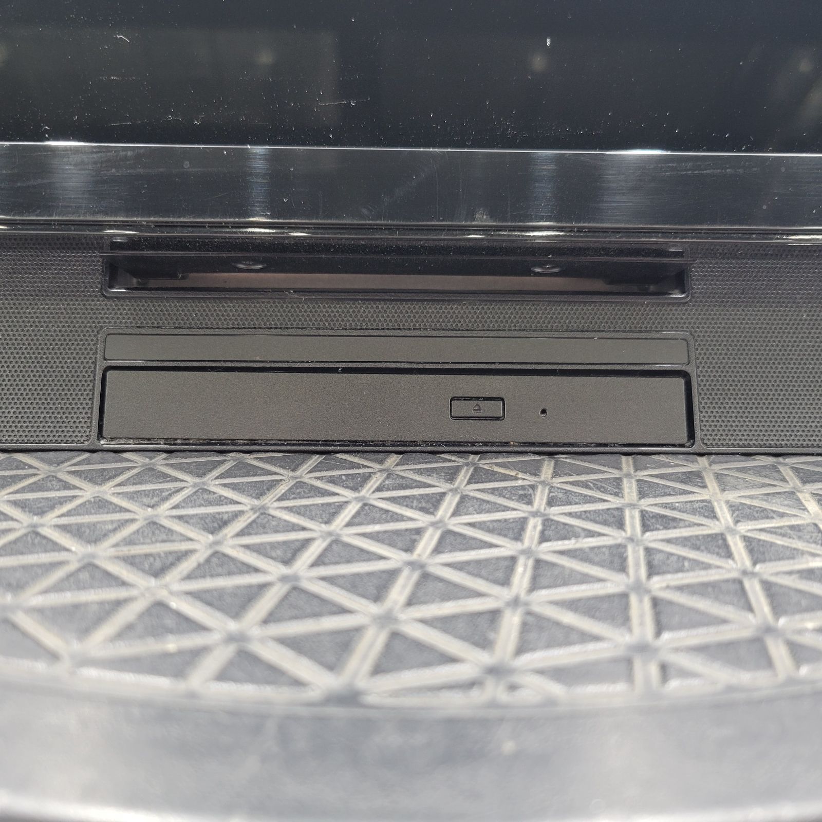 OS入り| NEC LAVIE Home All-in-one PC- Core i 7 8565 U 8 GB SSD 256 NVMe Windows 11 一体型パソコン RM 749 Windowsデスクトップ デスクトップPC スマホ タブレット パソコン