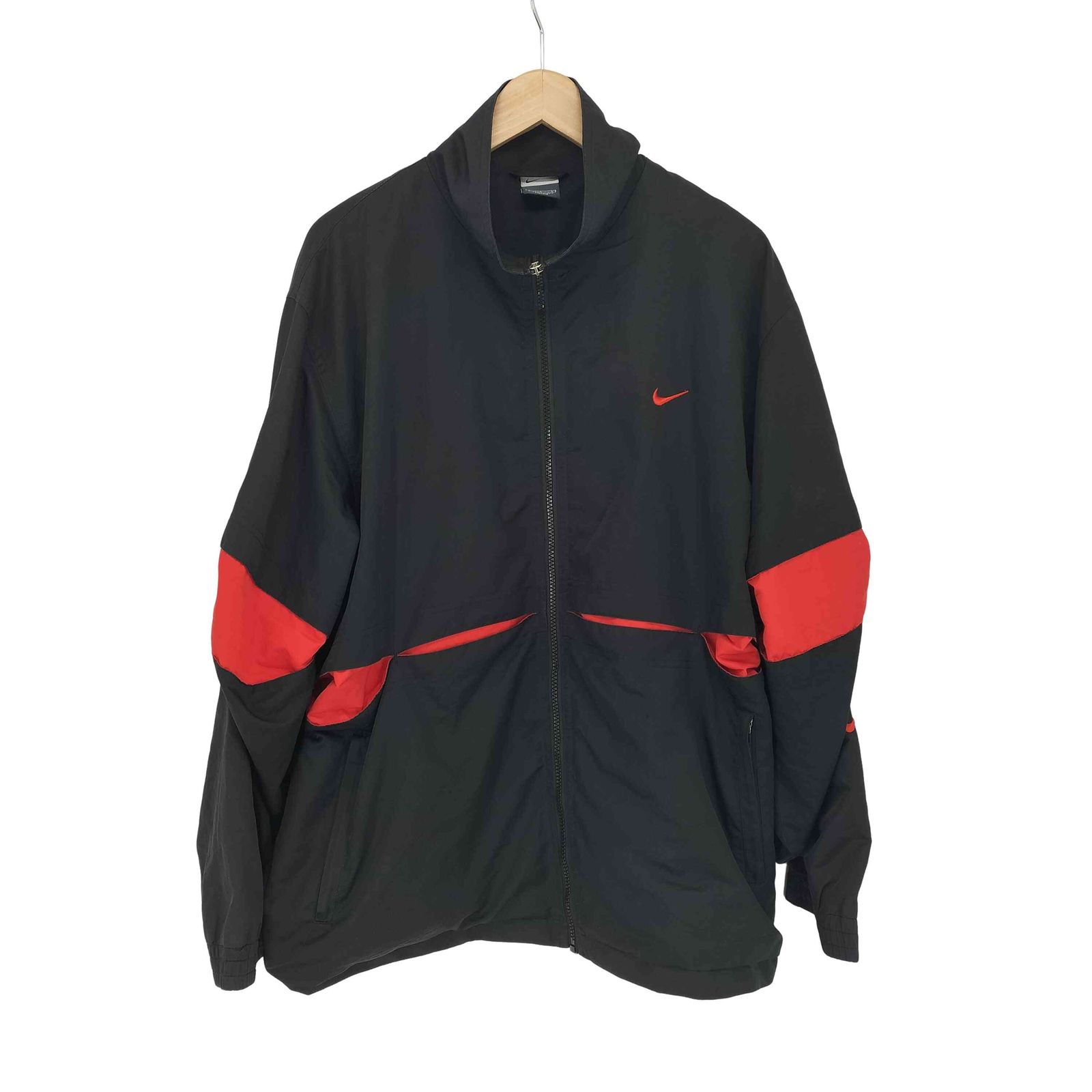 NIKE ナイキ ナイロンジャケット 刺繍 裏地メッシュ ブラック XL ナイキ NIKE スウッシュ刺繍 裏地メッシュ ジップアップジャケット