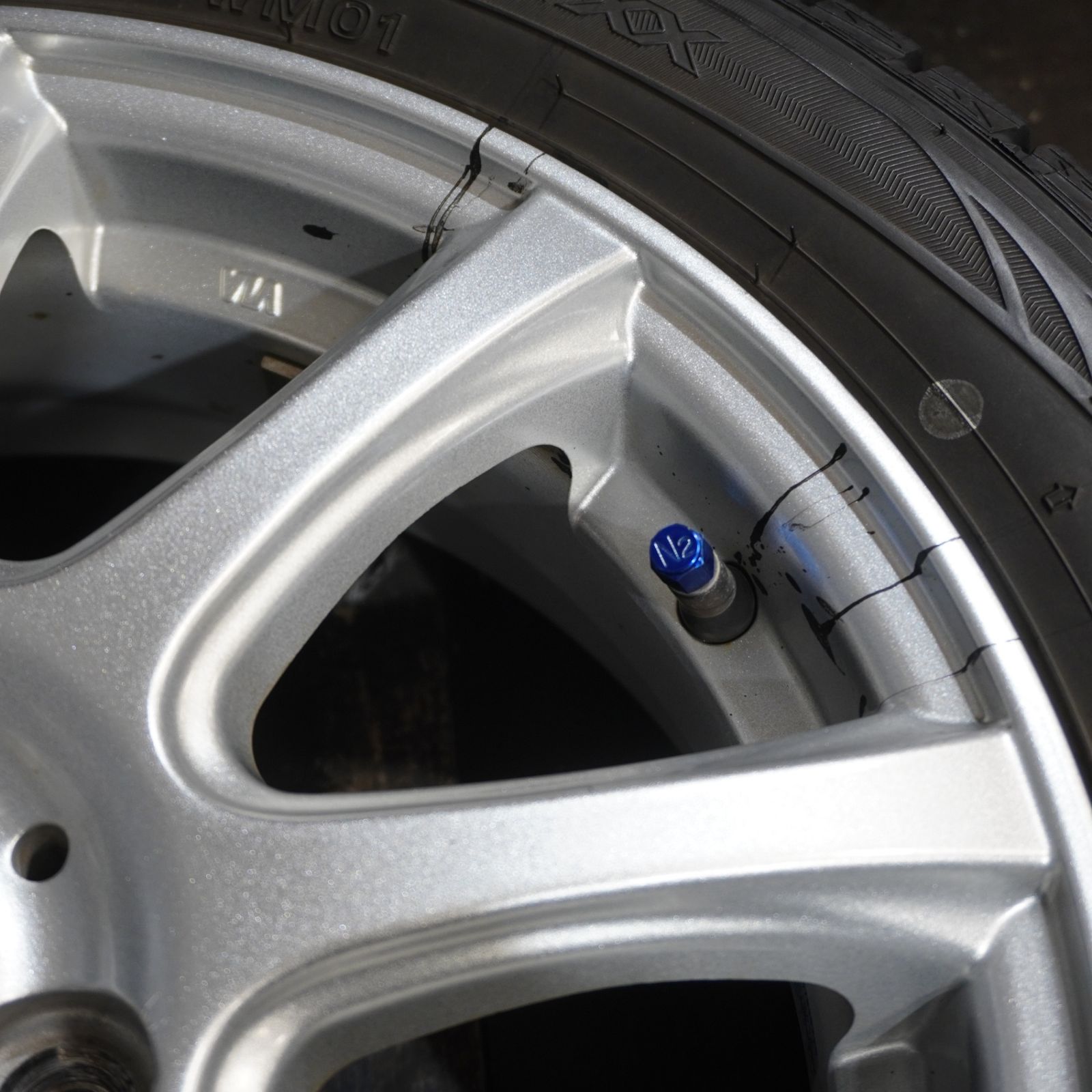 売り切り ダンロップ WINTER MAXX WM01 / DUFACT 【 165/60R15 / 4.5J