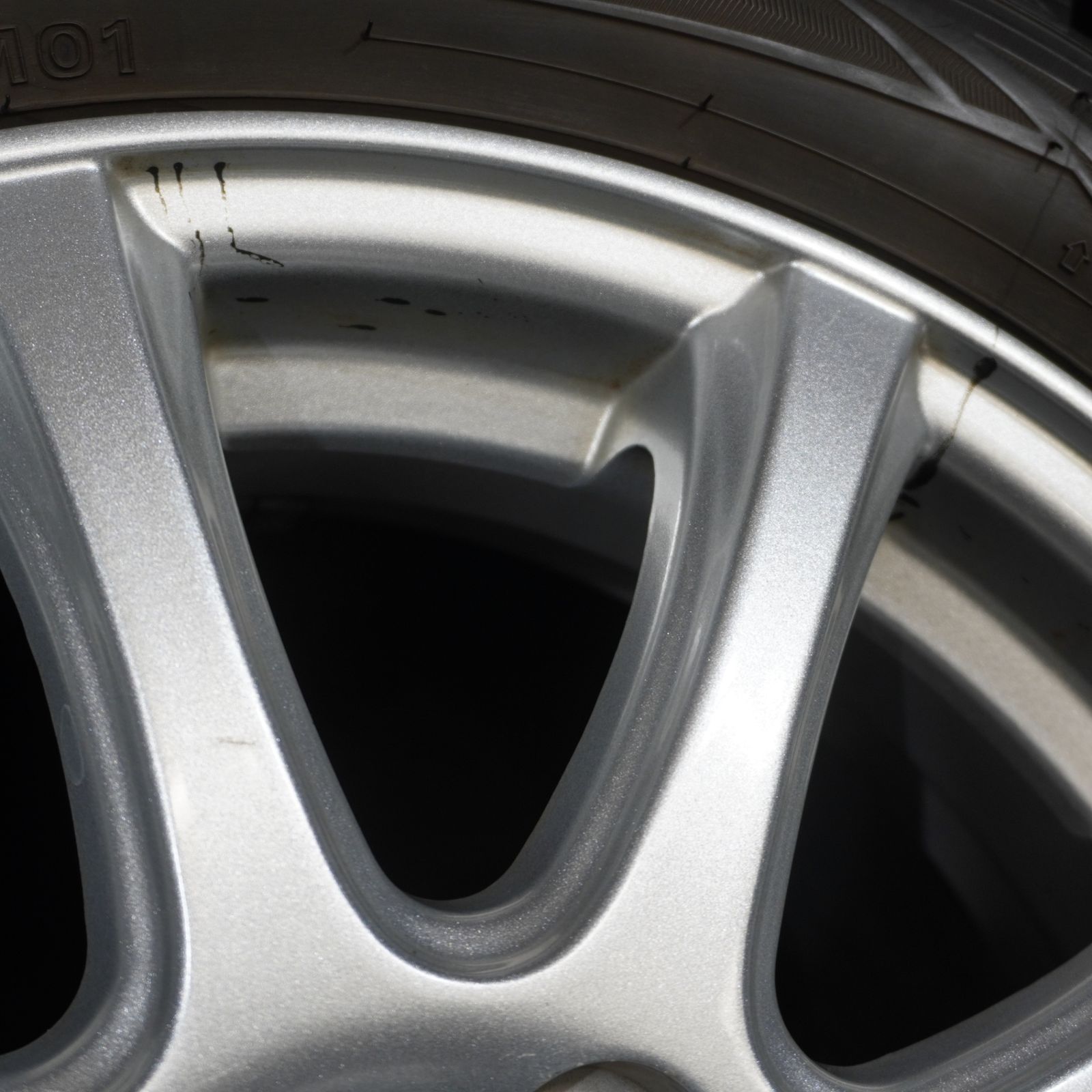 売り切り ダンロップ WINTER MAXX WM01 / DUFACT 【 165/60R15 / 4.5J