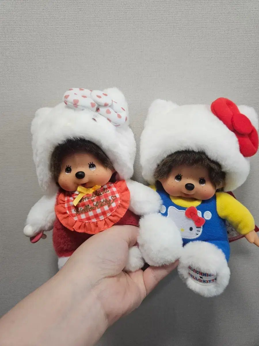 ハローキティ モンチッチ 2種 セット