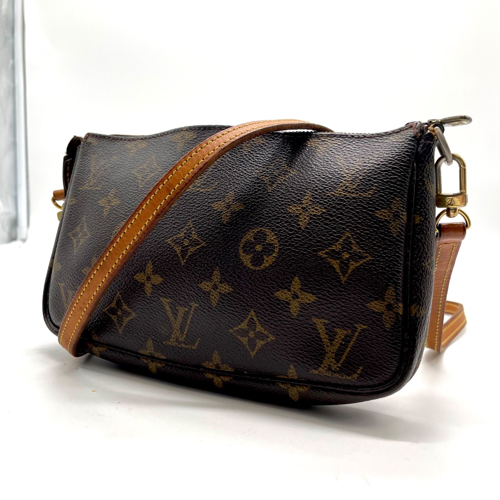 ルイヴィトン　モノグラム　ポシェットアクセソワール　AR1909 ルイヴィトン LOUIS VUITTON ショルダーバッグ ポシェット アクセ