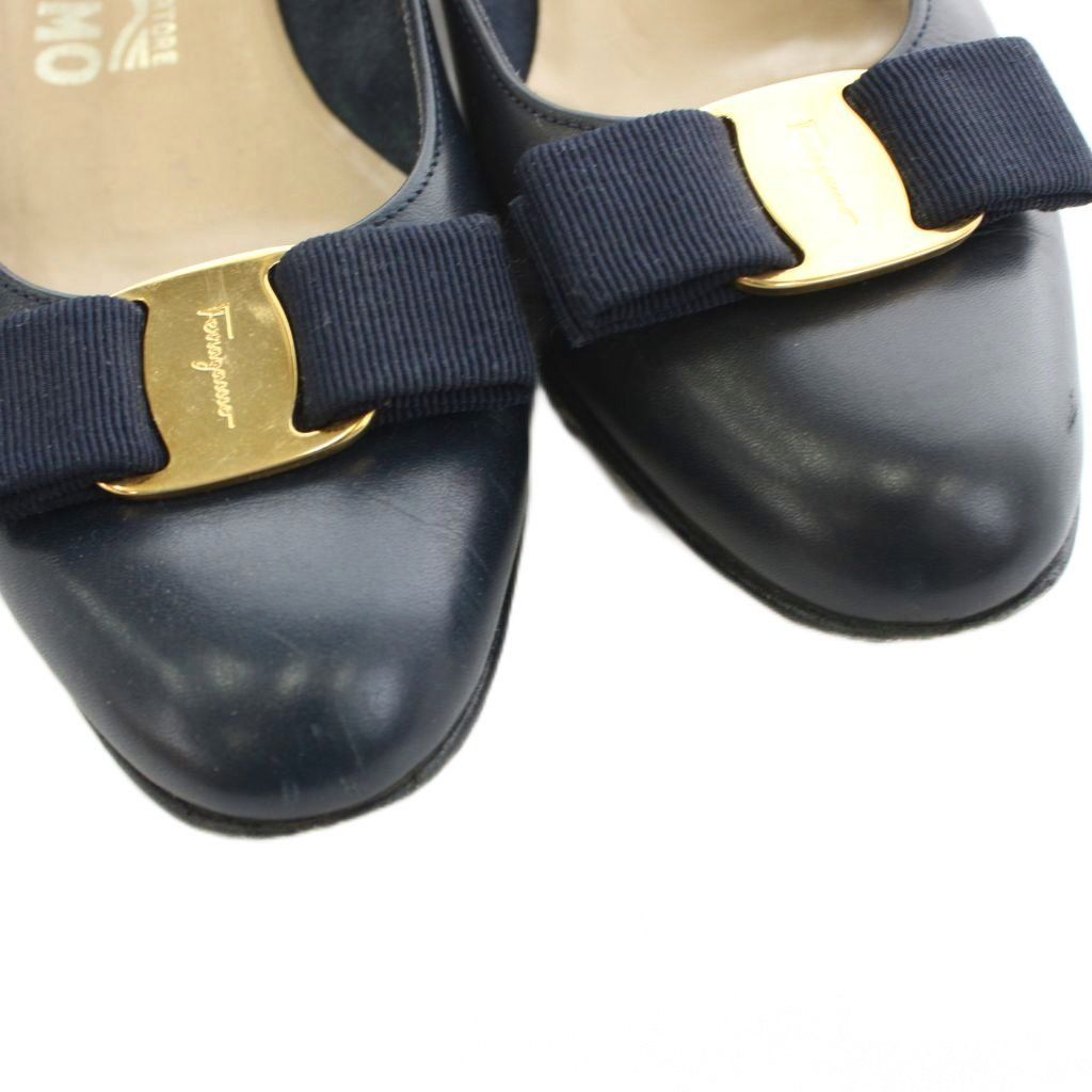  サルヴァトーレフェラガモ Salvatore Ferragamo ヴァラリボン パンプス アーモンドトゥ チャンキーヒール レザー 6 紺 ネイビー |AN 27 ハイヒール パンプス パンプス