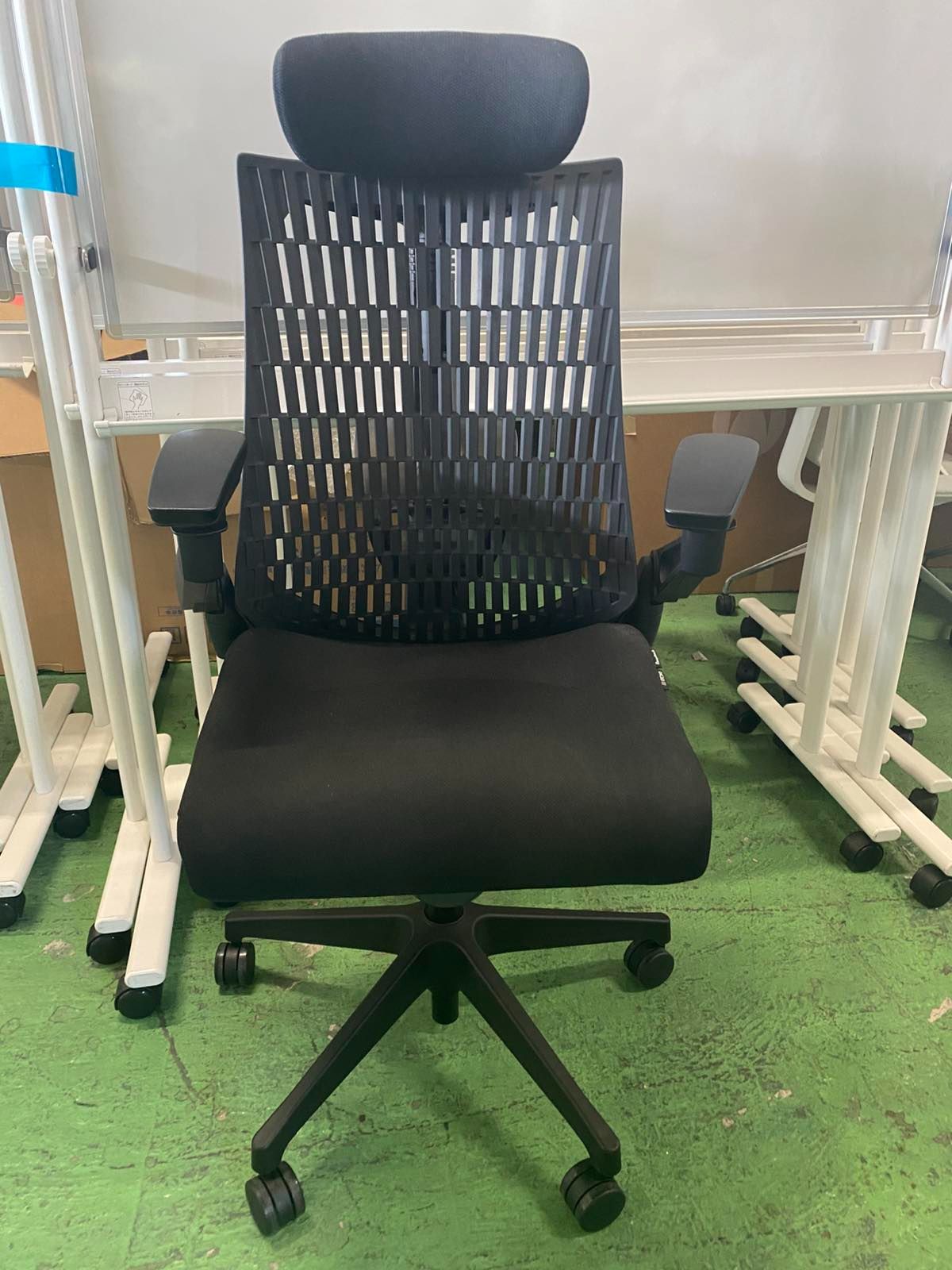 イトーキ アクト２ チェア ブラック