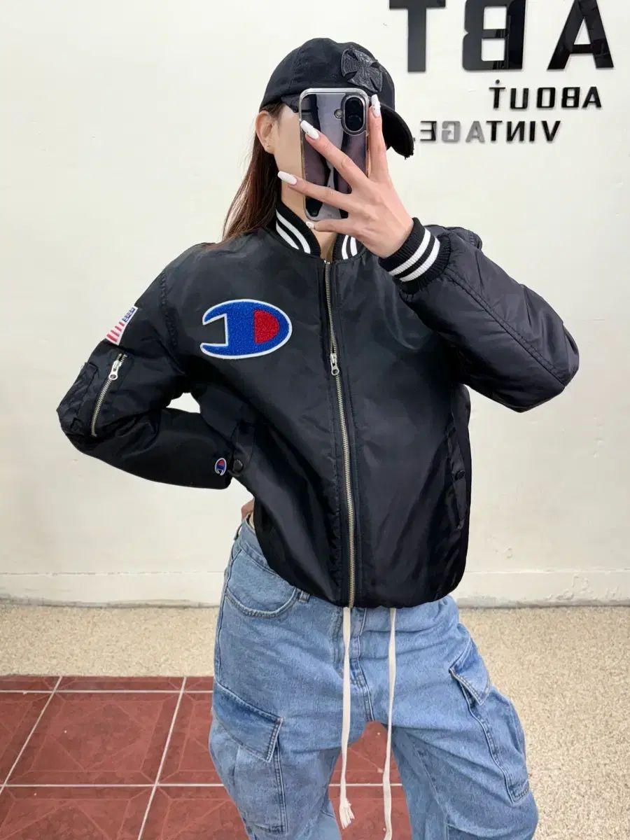 アウトレット チャンピオン キルティング MA-1ジャケット Champion