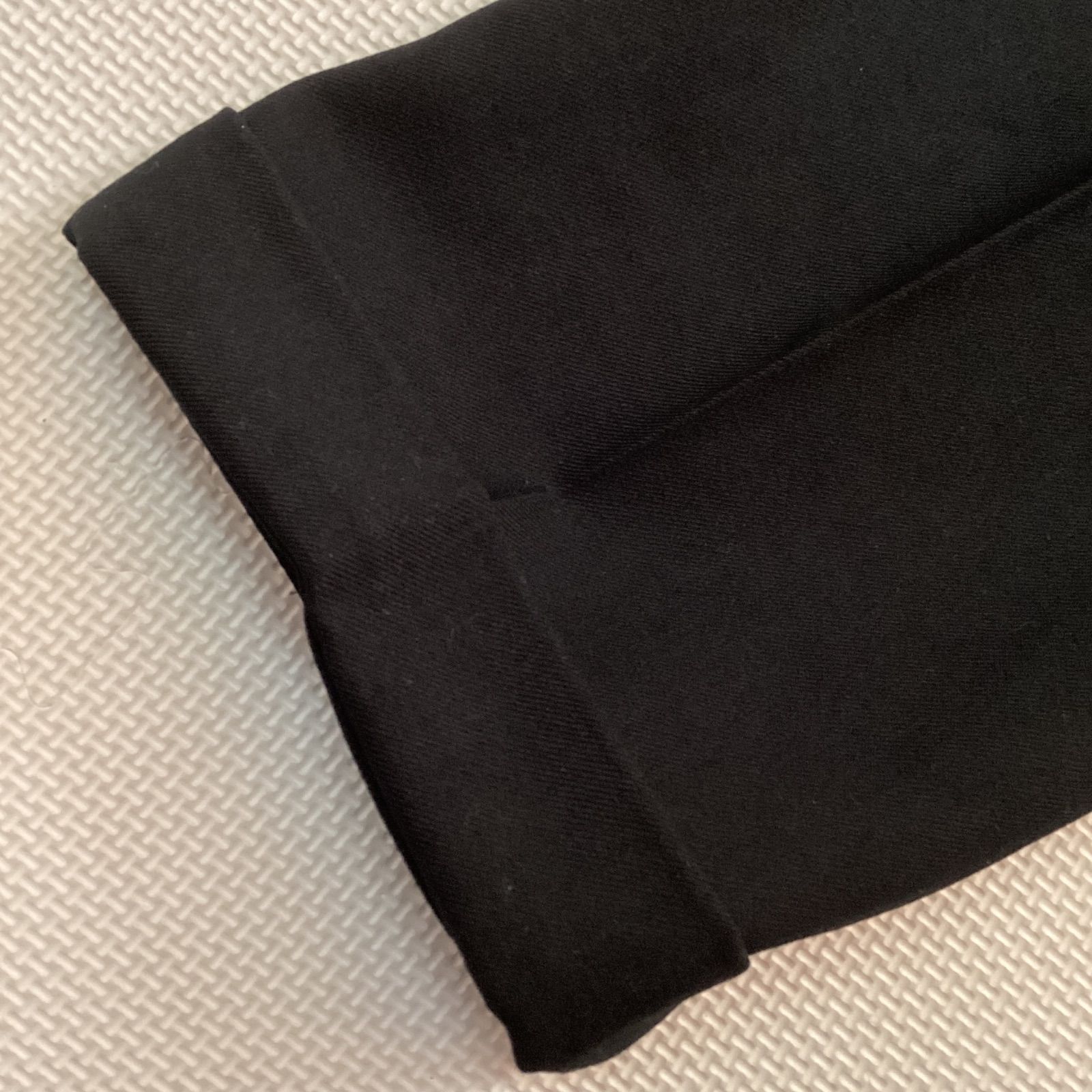 学生ズボン W76 裾上げ済み《股下64》 黒 サージ ワンタック