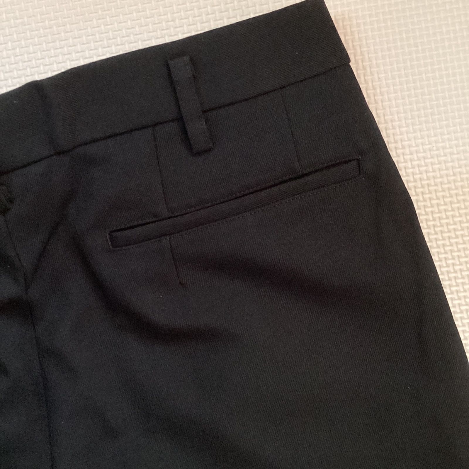 学生ズボン W76 裾上げ済み《股下64》 黒 サージ ワンタック