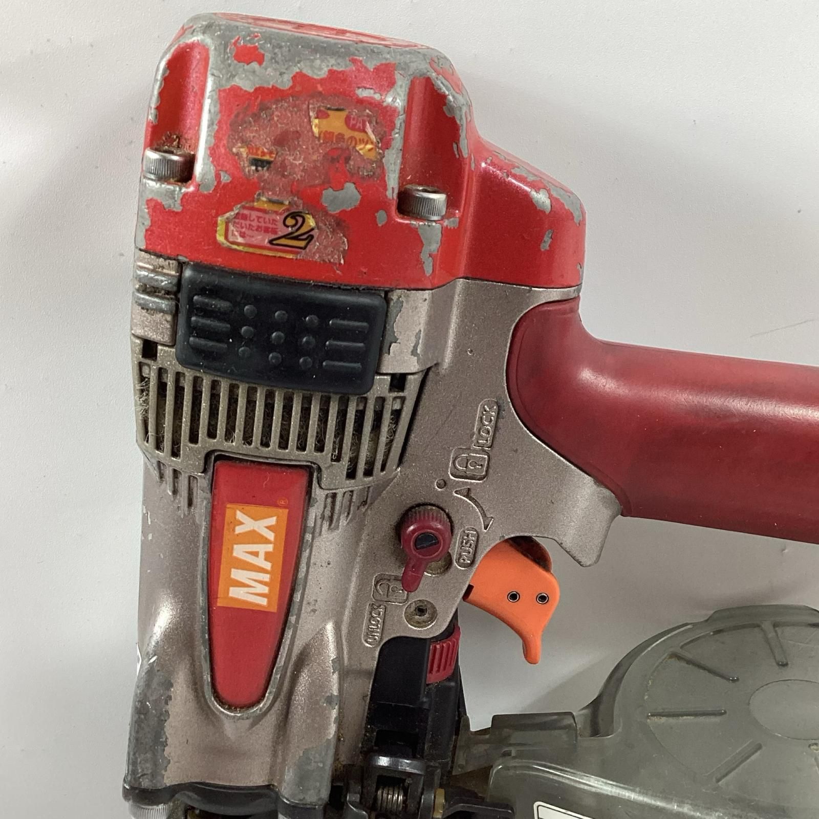 マックス エア釘打ち