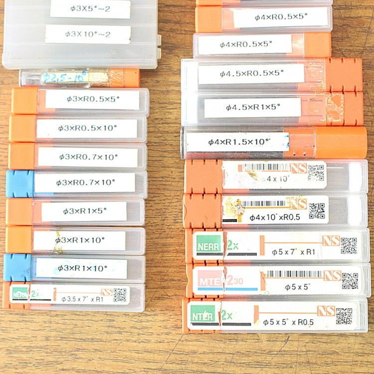 テーパーエンドミル