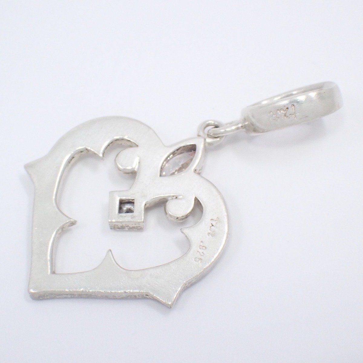 Loree Rodkin ローリーロドキン スモール ゴシック ハート ペンダント