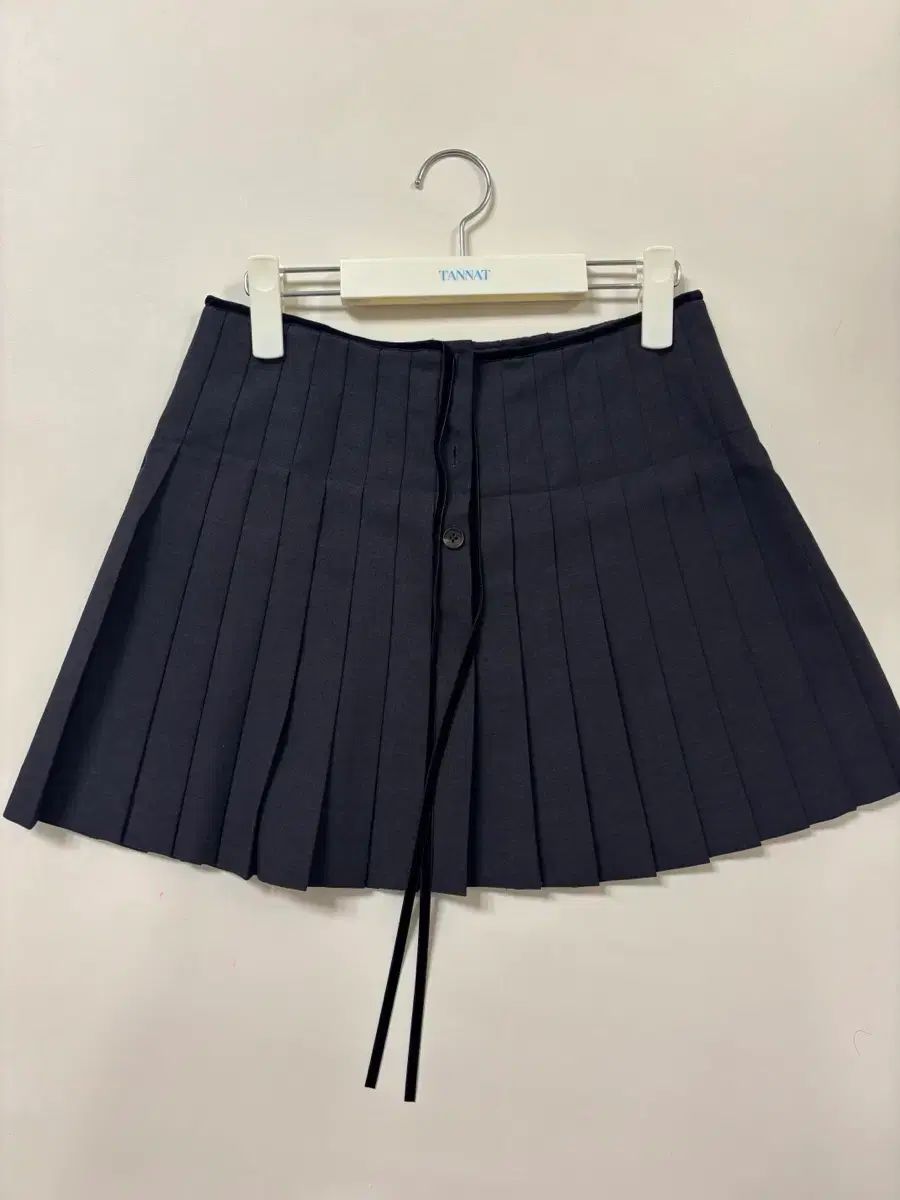 TANNAT タイ ボタンアップ プリーツ m