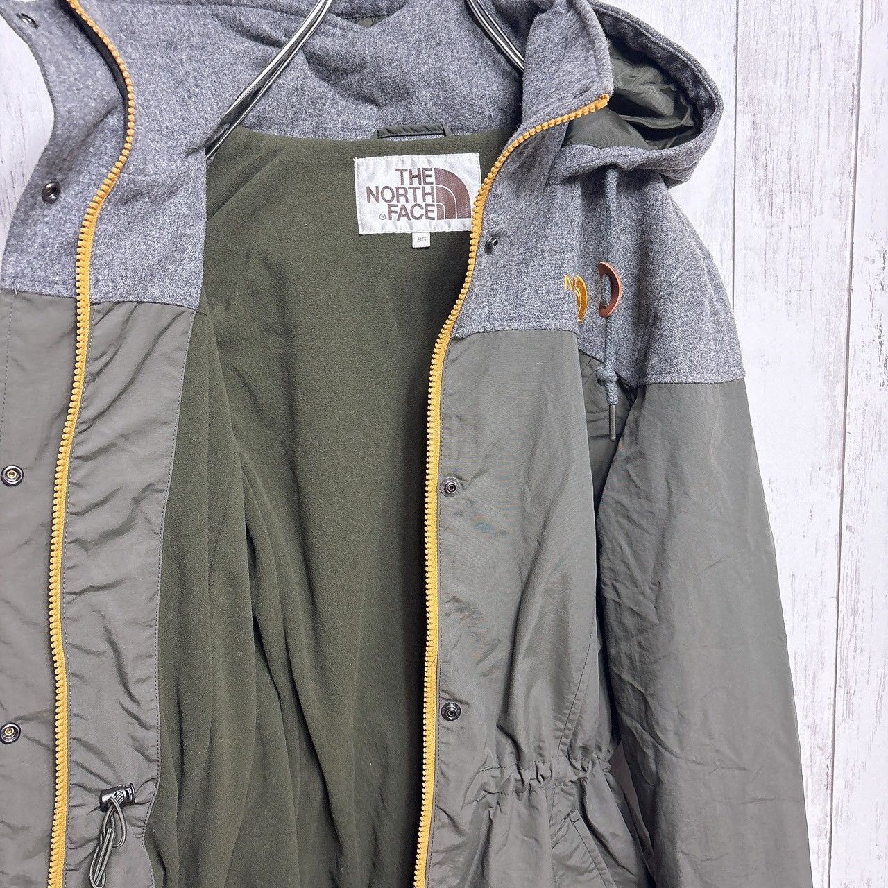 THE NORTH FACE ノースフェイス マウンテンパーカー グレー×カーキ 85