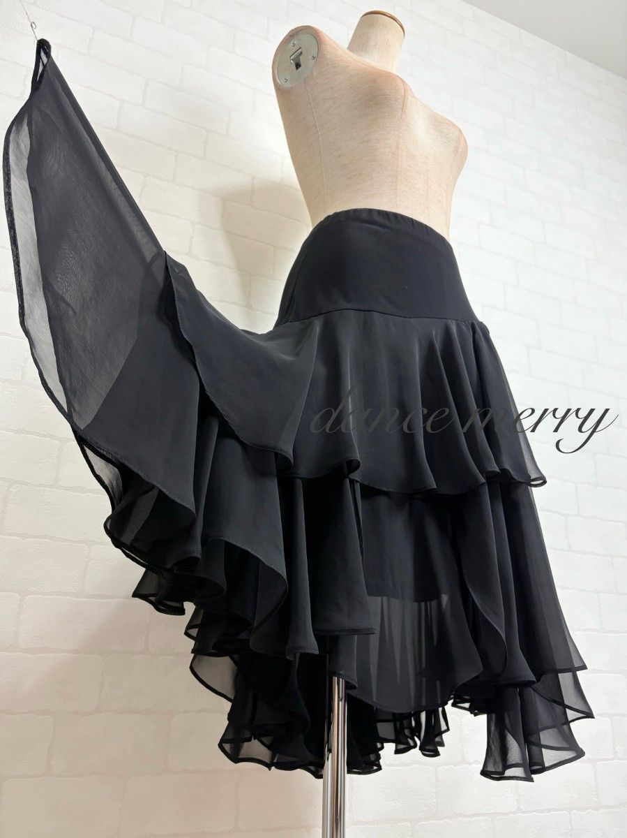 新品 社交ダンス スカート ラテン 黒 フリル パーティ 4606