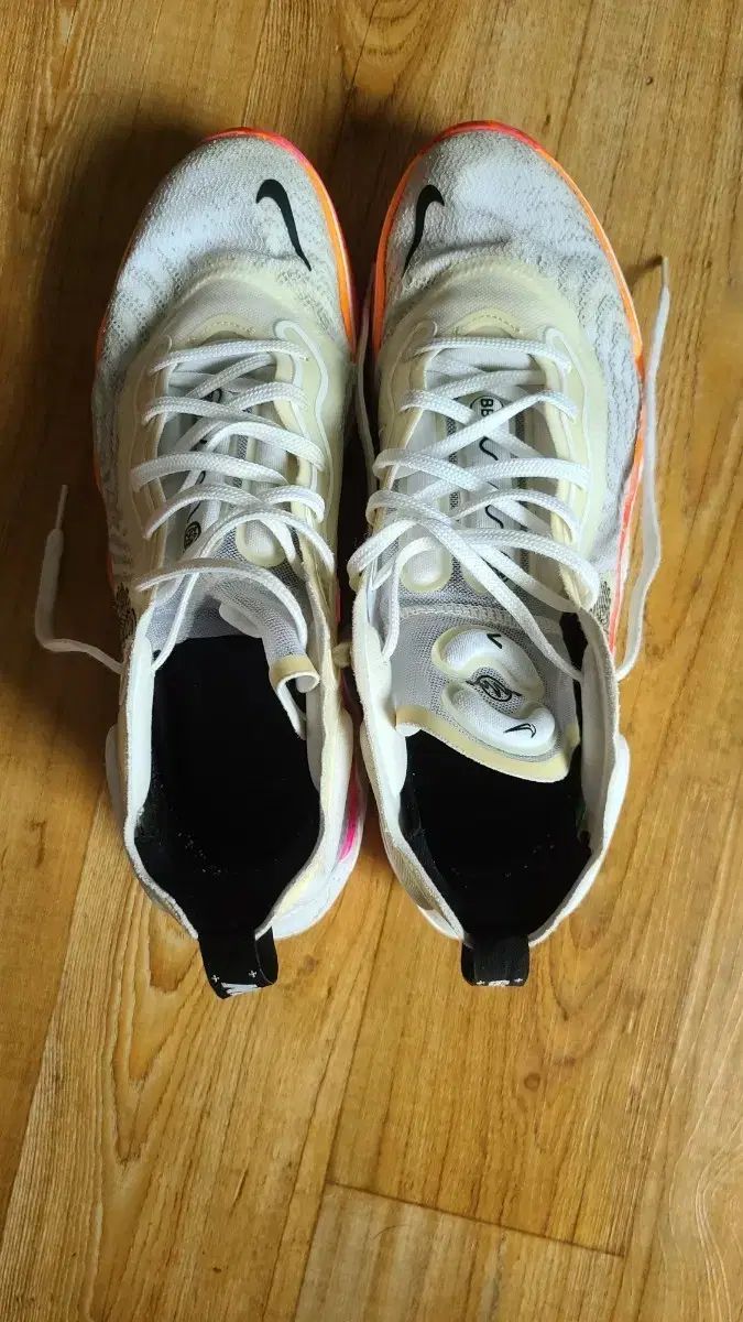 ナイキ エアズーム GTラン バスケシューズ