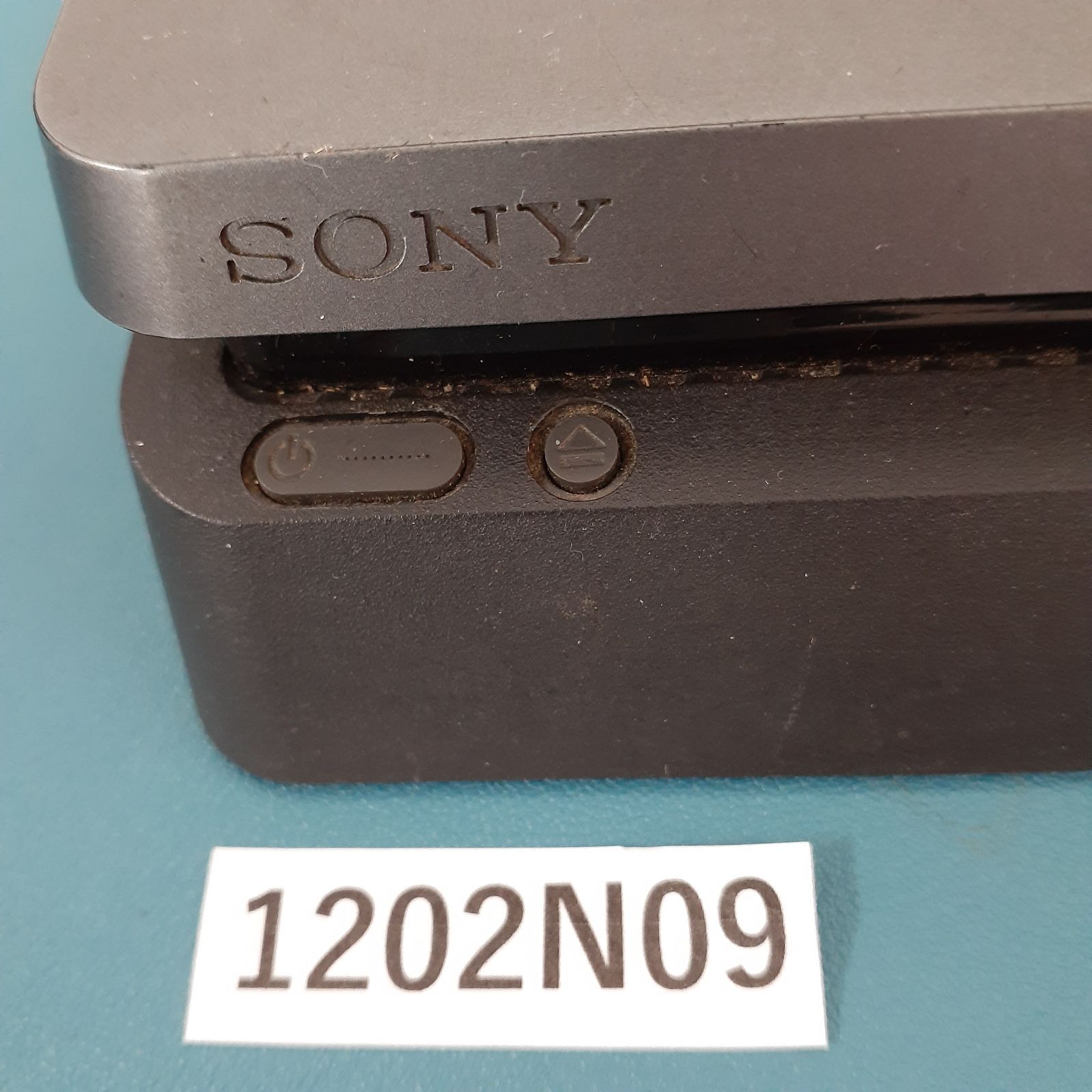  1202 N 09 SONY PlayStation 4 PS 2200 起動 済み 箱なし 本体 プレイステーション4(PS4)