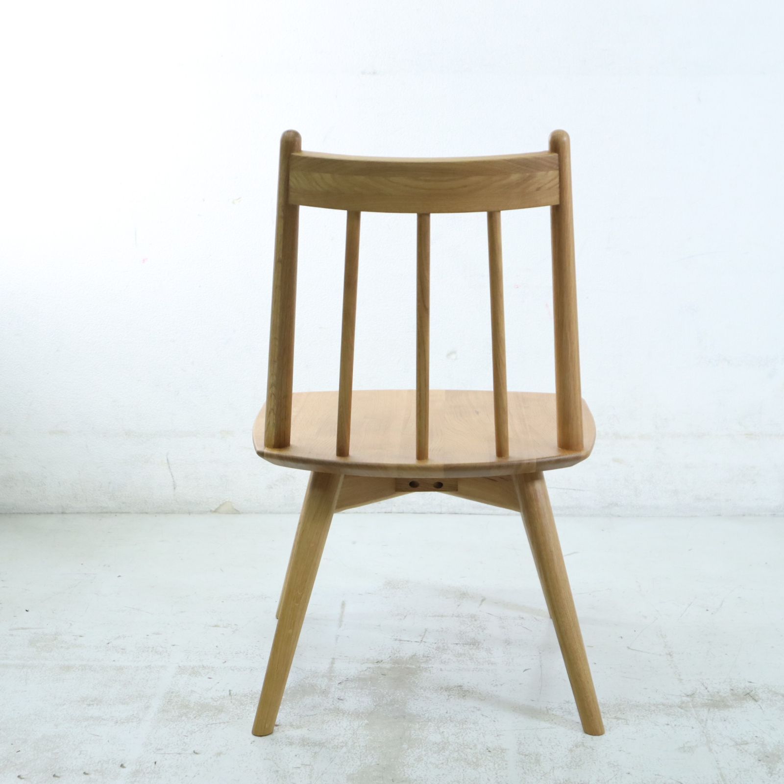 モデルルーム展示品 2024年製 unico ウニコ KINNA(キナ) 座面回転