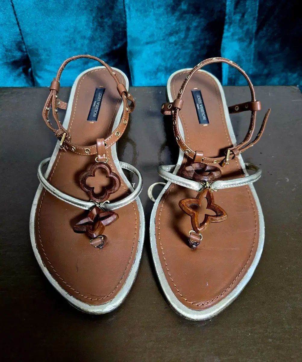 ルイヴィトン モノグラム フラワー サンダル 36