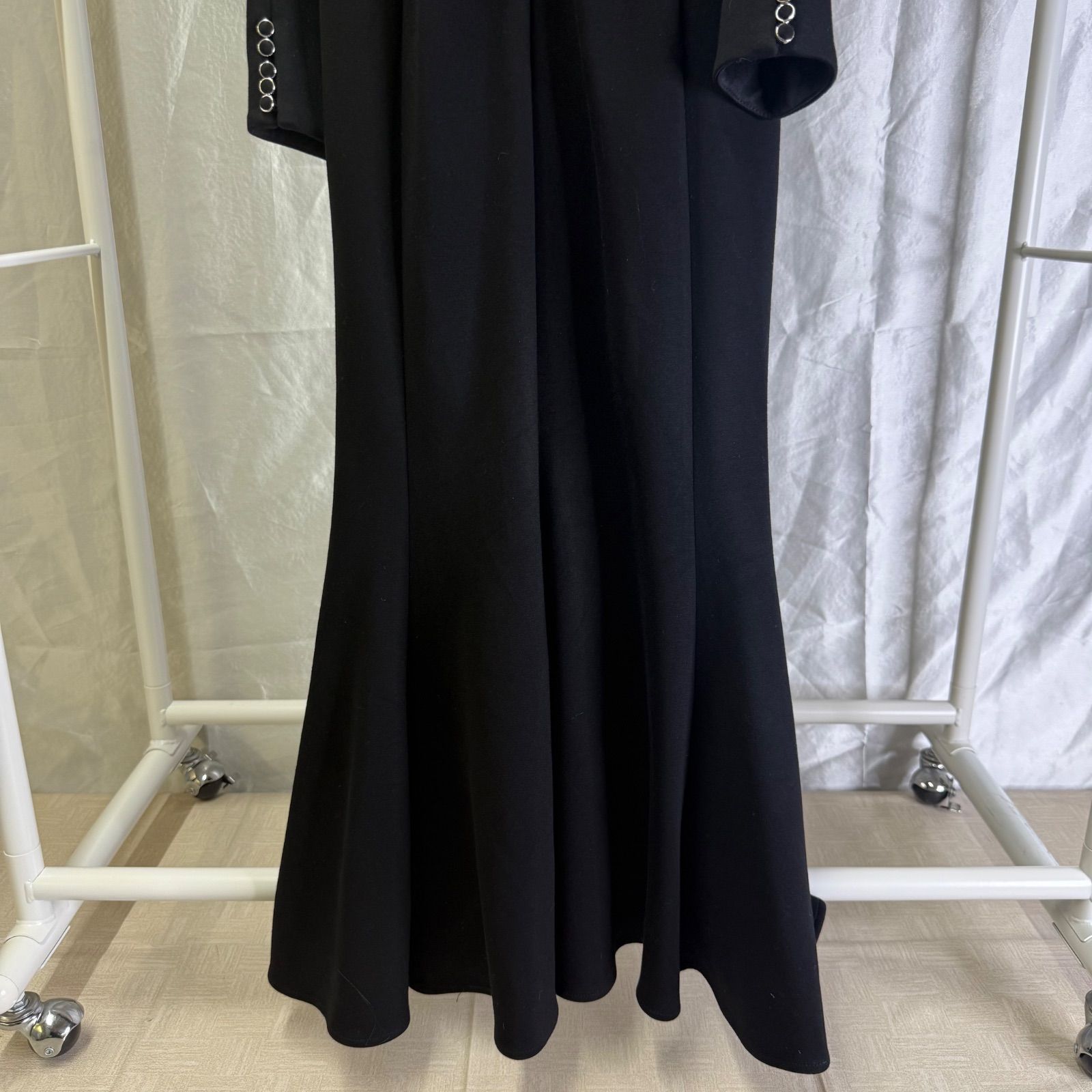 Riu Crossed lines ponte dress - メルカリ