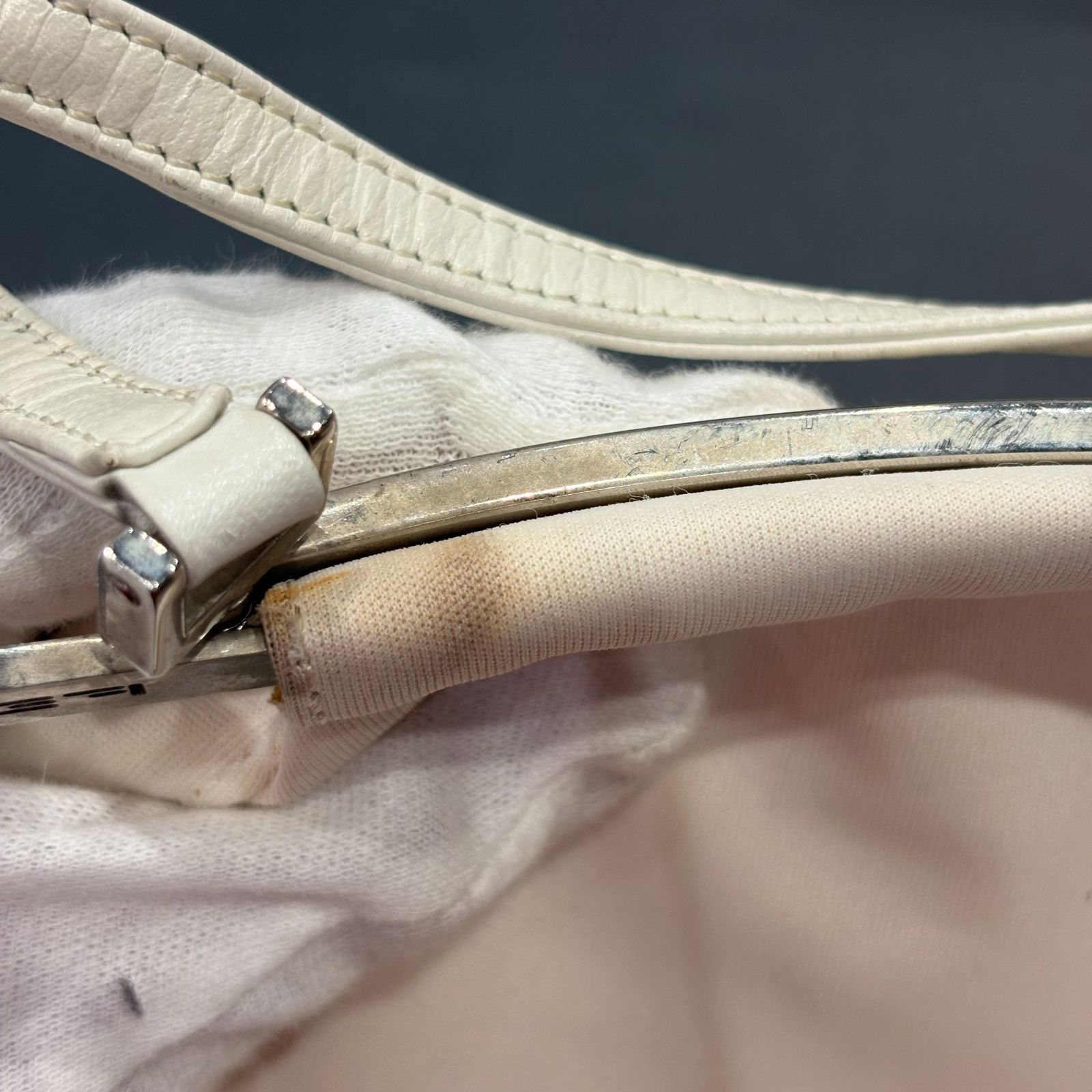 フェンディ ショルダーバッグ ストレスフリー ショルダーバッグ 