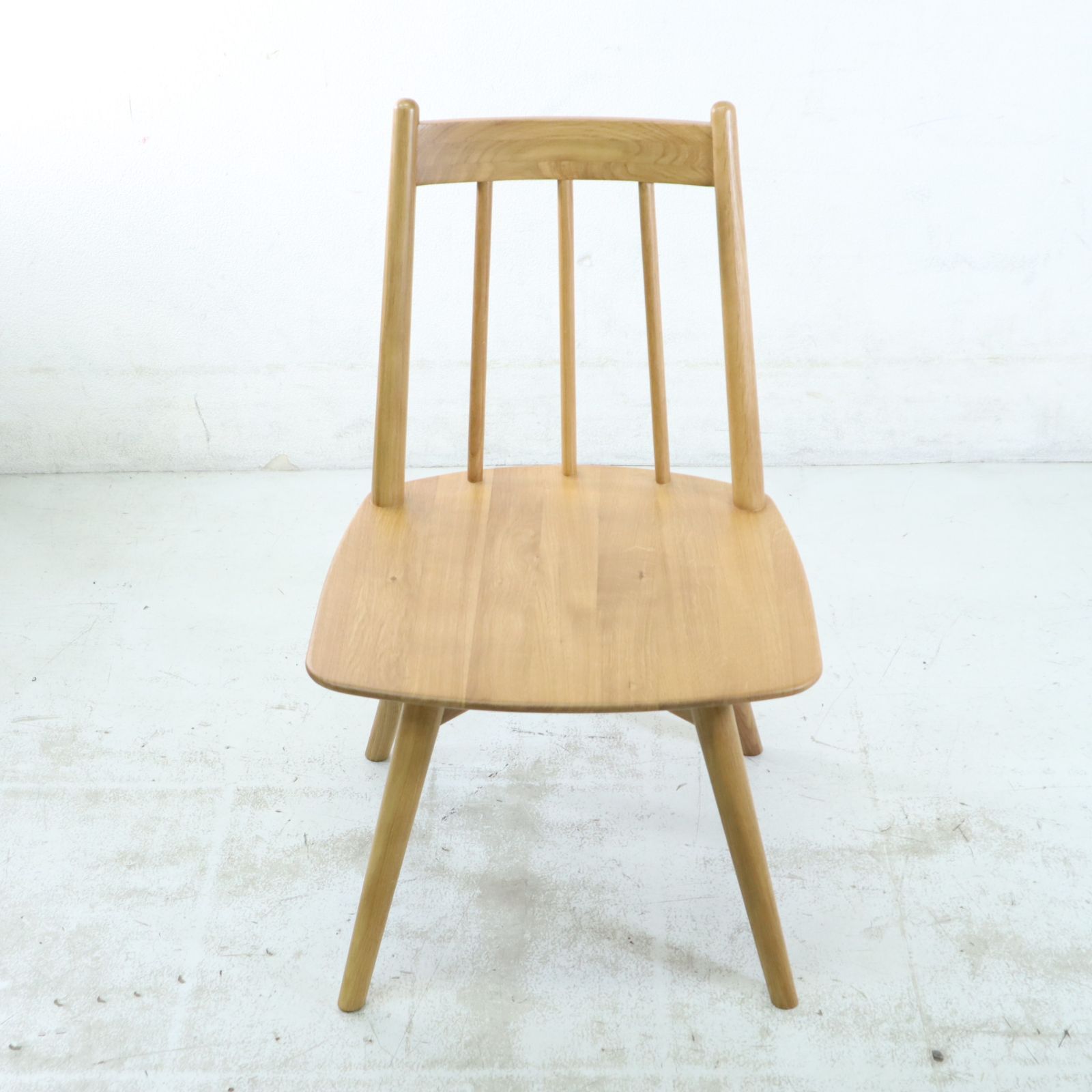 モデルルーム展示品 2024年製 unico ウニコ KINNA(キナ) 座面回転